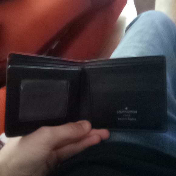 Louis Vuitton wallet - Picture 3 of 4